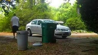 Полёт через бак - смотреть видео (0:23)