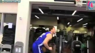 Красивый бросок - смотреть видео (0:18)