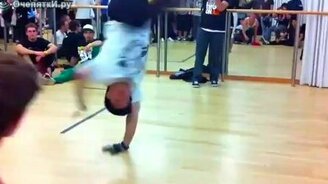 Человек-сверло - смотреть видео (0:13)