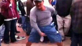 Безумный народ - смотреть видео (2:27)