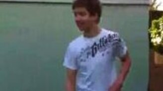 Утелел с батута - смотреть видео (0:31)