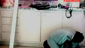 Кот и плотник - смотреть видео (0:11)