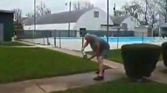 Запустил ракету - смотреть видео (1:39)