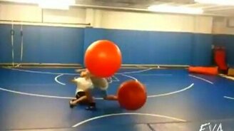 Лоб в лоб - смотреть видео (0:13)