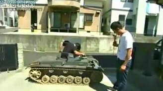 Самодельный танк - смотреть видео (3:16)