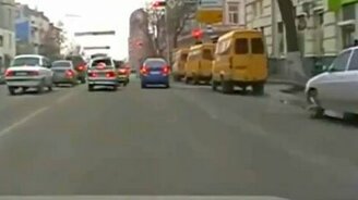 Чудо на дороге - смотреть видео (0:34)