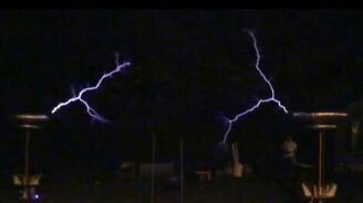 Музыкальная катушка Тесла - смотреть видео (1:30)