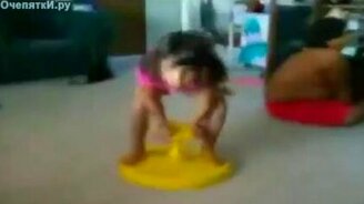 Вот это раскрутилась! - смотреть видео (0:38)