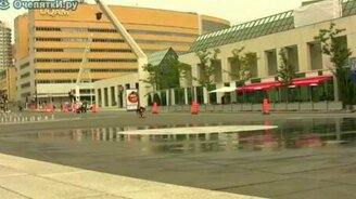 Скейтер против фонтана - смотреть видео (0:16)