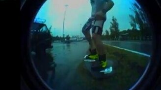 Вейкбординг по дороге - смотреть видео (4:01)