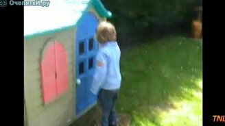 Курьёзы с дверьми и стёклами - смотреть видео (5:52)