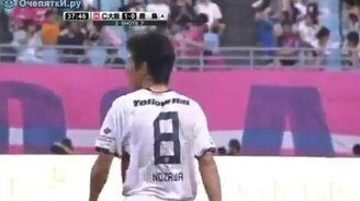 Хитрый футболист - смотреть видео (0:57)