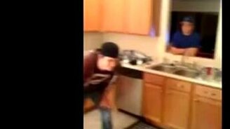 Забавные падения - смотреть видео (7:59)