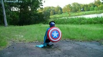 Супергерои и ракета - смотреть видео (0:27)