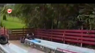 Приколы на воде и падения - смотреть видео (9:59)