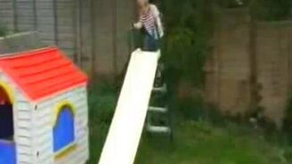 Не прыгай - смотреть видео (0:19)