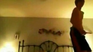 Прыгун и пропеллер - смотреть видео (0:28)