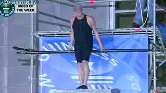 Прыжок с 11 метров - смотреть видео (1:38)