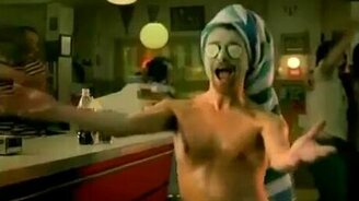 Кока-Кола для футболистов - смотреть видео (1:19)